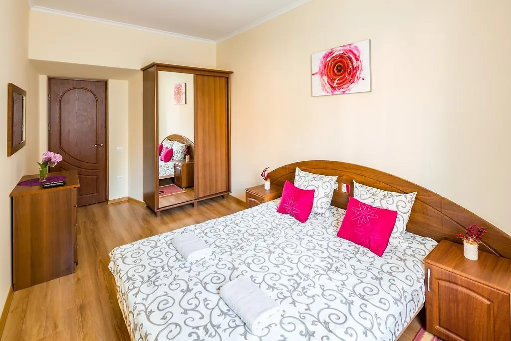 Apartment On Yana Zhizhky 利沃夫 0*,