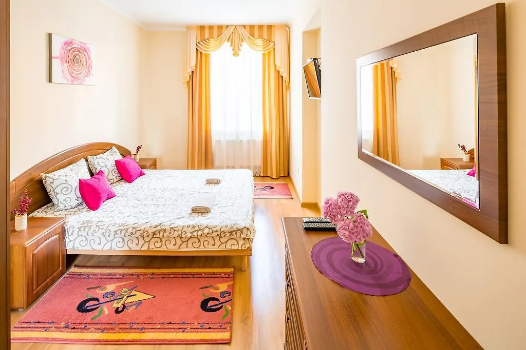Apartment On Yana Zhizhky 利沃夫